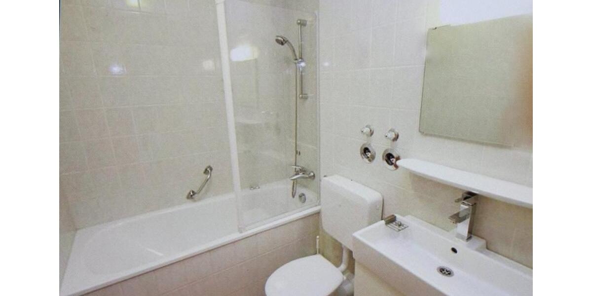 Dachgeschoßwohnung Bayerbach - 2 Zimmer, 42 m&sup2;, 86.900&euro; | Angebot:25312124