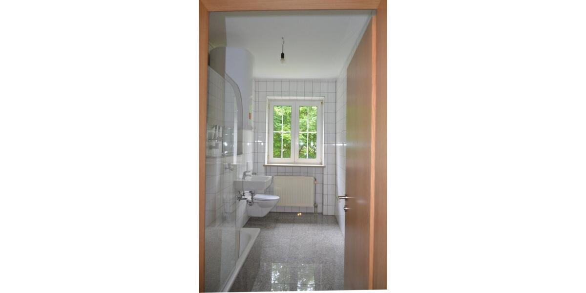 Erdgeschoßwohnung Hauzenberg - 3 Zimmer, 80 m&sup2;, 495&euro; | Angebot:25319226