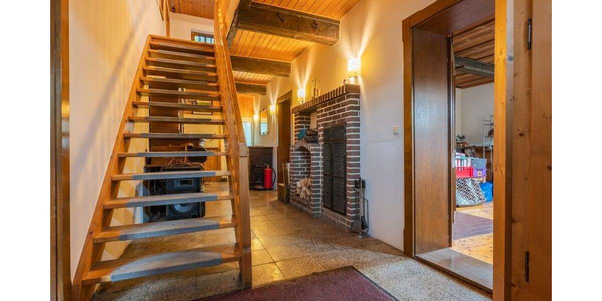 Einfamilienhaus Ortenburg - 6 Zimmer, 180 m&sup2;, 285.000&euro; | Angebot:25708679