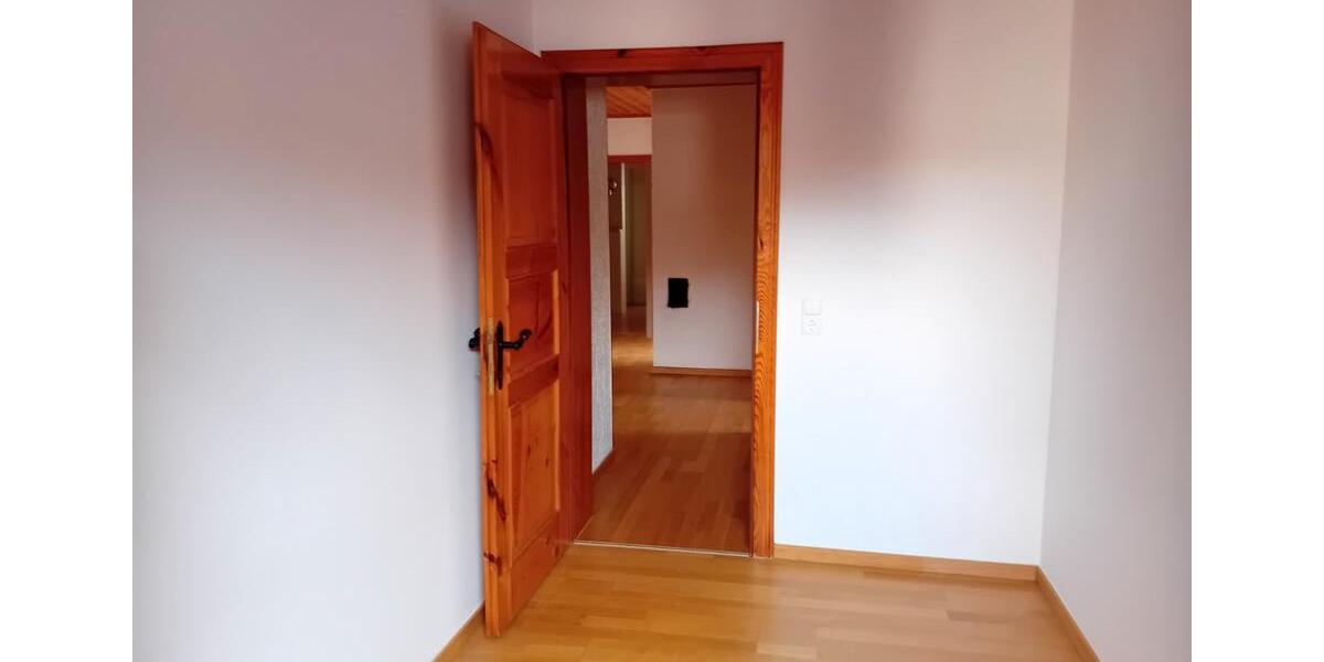 Erdgeschoßwohnung Wegscheid - 3 Zimmer, 90 m&sup2;, 540&euro; | Angebot:25987690