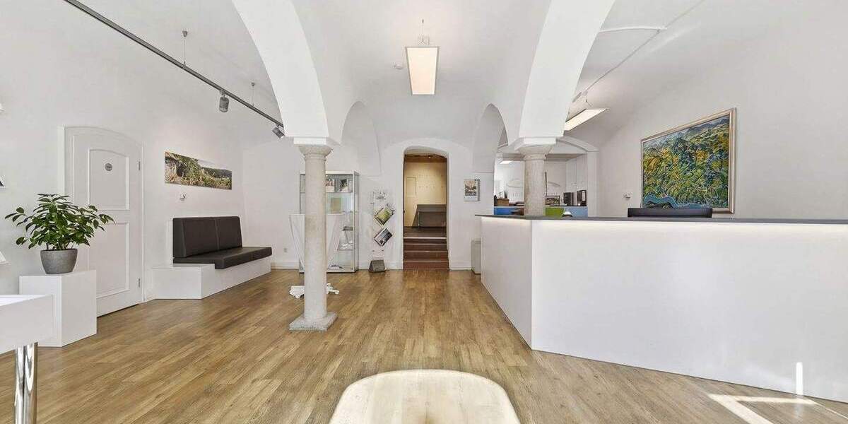 Mehrfamilienhaus, Wohnhaus Untergriesbach - 1 Zimmer, 255 m&sup2;, 325.000&euro; | Angebot:25666562