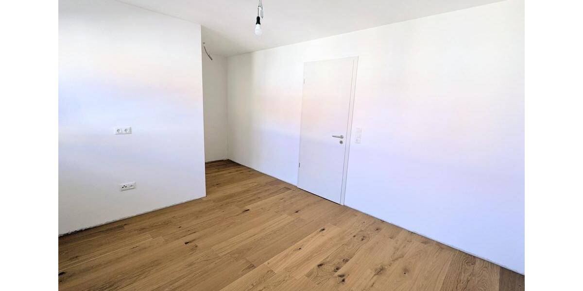 Doppelhaushälfte Ruhstorf an der Rott - 5 Zimmer, 150 m&sup2;, 1.480&euro; | Angebot:25426484