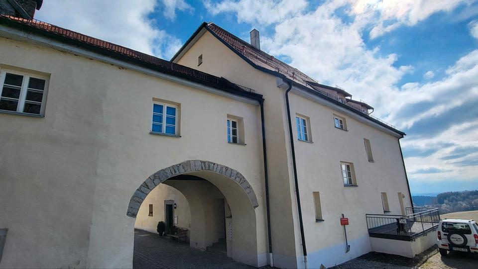 Etagenwohnung Fürstenstein - 2 Zimmer, 54 m&sup2;, 395&euro; | Angebot:26006509