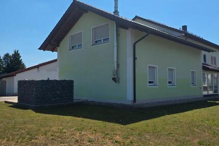 Haus Pocking - 3 Zimmer, 120 m&sup2;, 1.030&euro; | Angebot:27614410