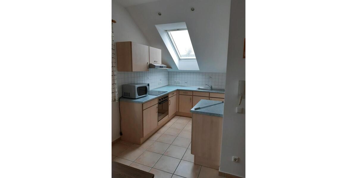 Dachgeschoßwohnung Haarbach - 1.5 Zimmer, 40 m&sup2;, 375&euro; | Angebot:25975885