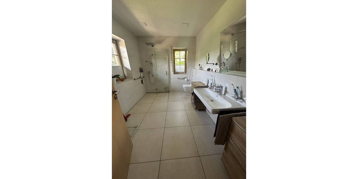 Mehrfamilienhaus, Wohnhaus Jandelsbrunn - 6 Zimmer, 200 m&sup2;, 565.000&euro; | Angebot:25708677