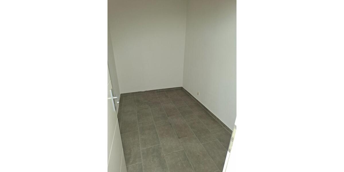 Erdgeschoßwohnung Vilshofen an der Donau - 4 Zimmer, 110 m&sup2;, 1.000&euro; | Angebot:25376383