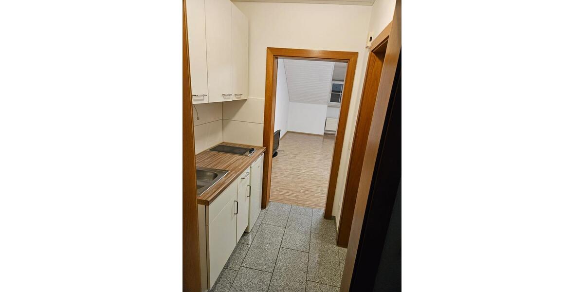 Dachgeschoßwohnung Kirchham - 1 Zimmer, 23 m&sup2;, 35.000&euro; | Angebot:25977191