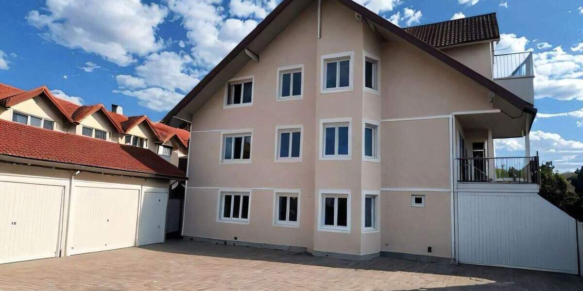 Etagenwohnung Ruhstorf an der Rott Ruhstorf - 4 Zimmer, 190 m&sup2;, 415.000&euro; | Angebot:25698353