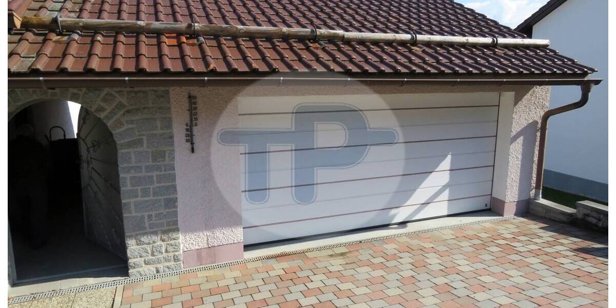 Einfamilienhaus Thurmansbang - 7 Zimmer, 260 m&sup2;, 345.000&euro; | Angebot:25745710