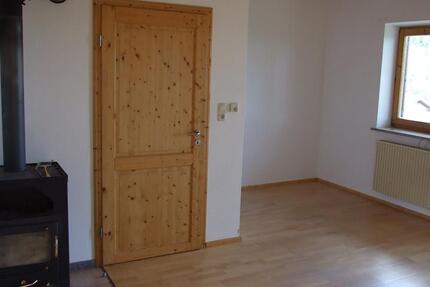 Wohnung Perlesreut - 2 Zimmer, 70 m&sup2;, 380&euro; | Angebot:25873720