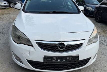 Opel Astra 193.000 km 1.950 &euro; Passau 94034