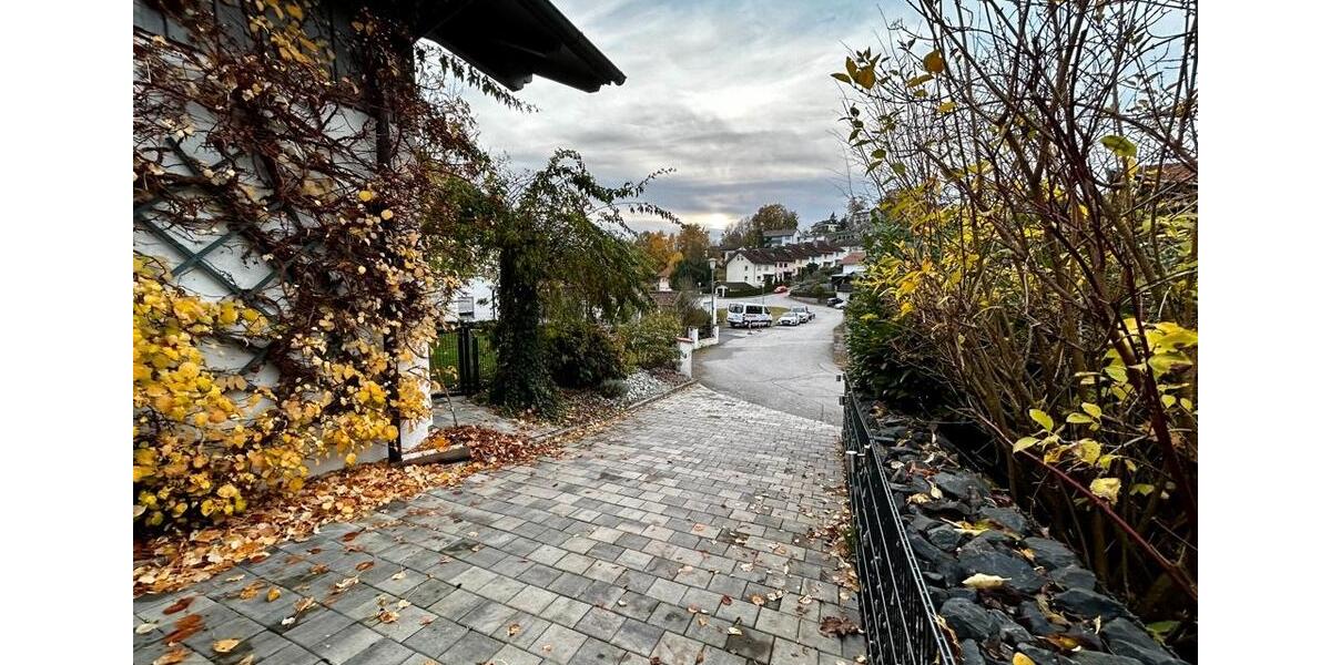Einfamilienhaus Hauzenberg - 6 Zimmer, 200 m&sup2;, 549.000&euro; | Angebot:27219083