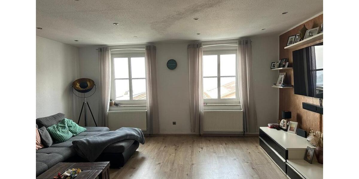 Etagenwohnung Untergriesbach - 4 Zimmer, 117 m&sup2;, 1.040&euro; | Angebot:25378301