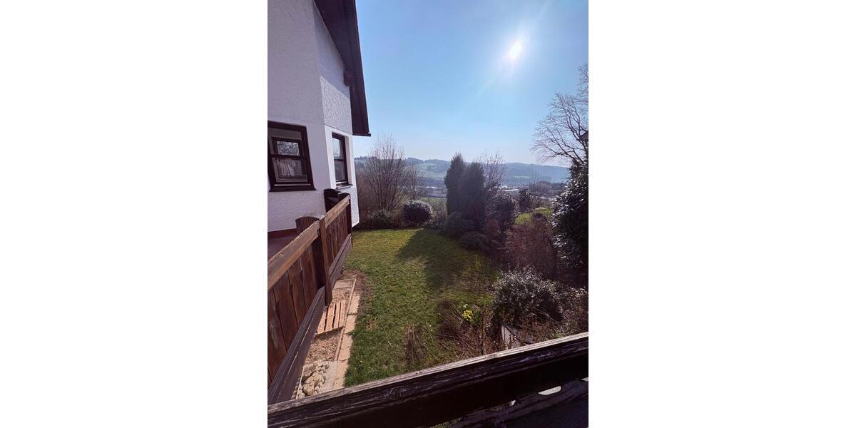 Terrassenwohnung Vilshofen an der Donau - 4 Zimmer, 125 m&sup2;, 2.000&euro; | Angebot:25898245