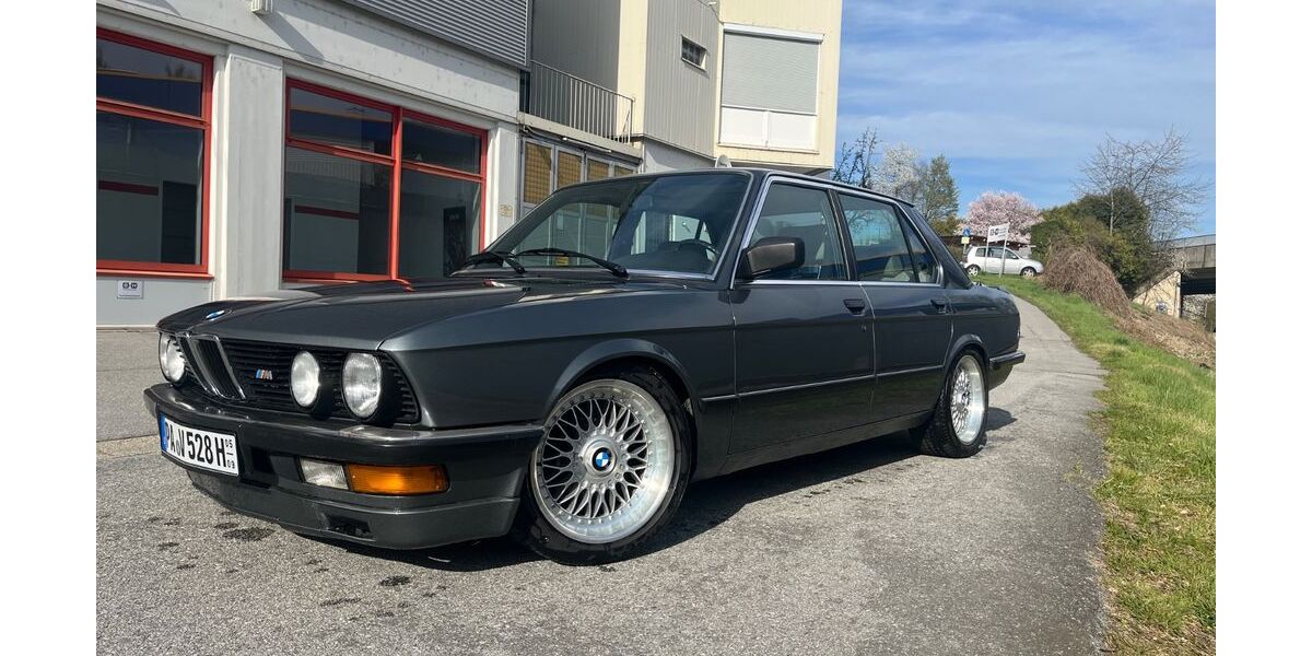 BMW 528 150.000 km 16.000 &euro; Passau 94036