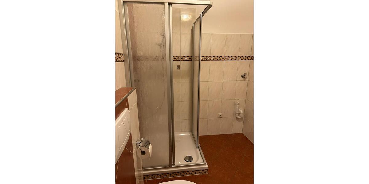 Dachgeschoßwohnung Aldersbach - 1 Zimmer, 44 m&sup2;, 330&euro; | Angebot:25293608