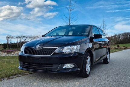 Skoda Fabia 129.500 km 7.690 &euro; Hofkirchen 94544