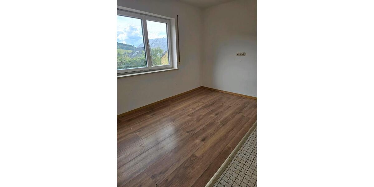 Einfamilienhaus Fürstenstein - 4 Zimmer, 110 m&sup2;, 890&euro; | Angebot:25350185