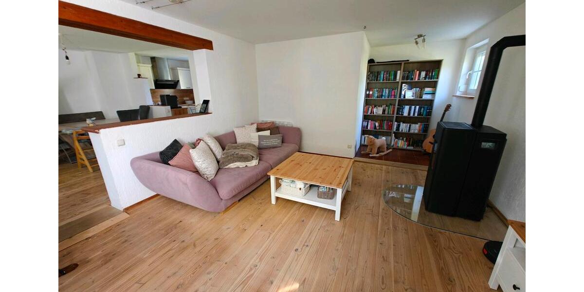 Einfamilienhaus Aicha vorm Wald - 7 Zimmer, 240 m&sup2;, 1.500&euro; | Angebot:26113051