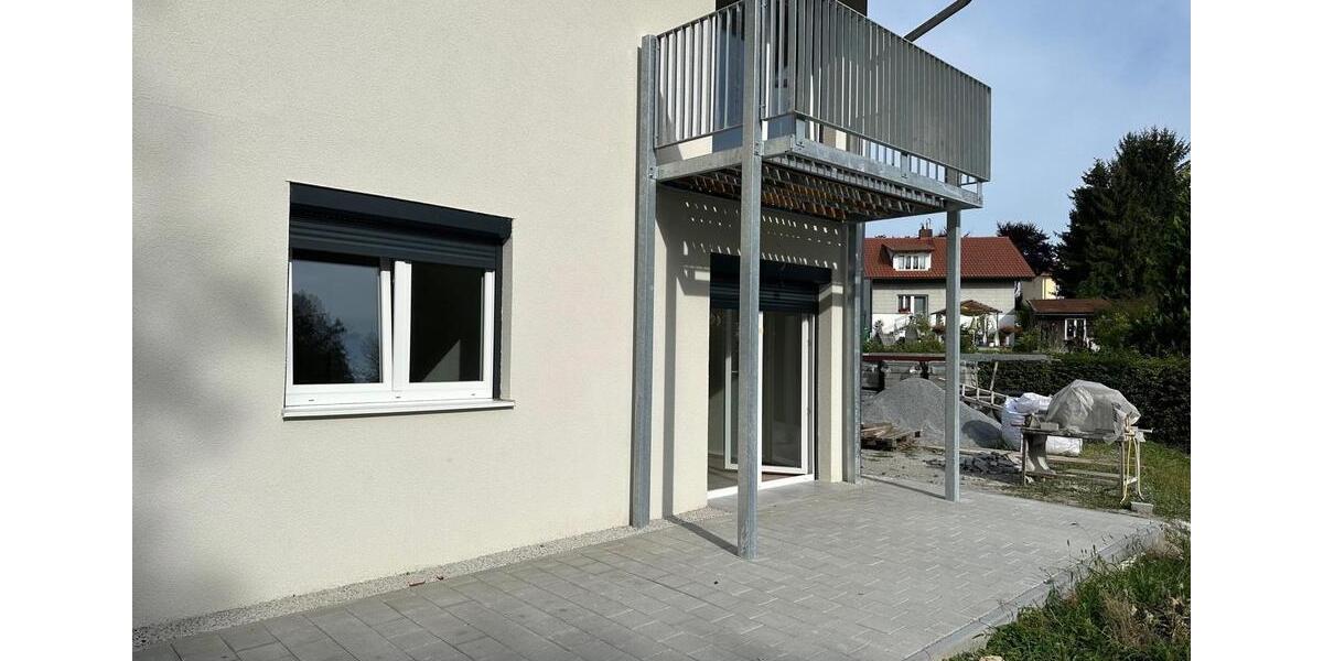 Etagenwohnung Tittling - 3 Zimmer, 80 m&sup2;, 1.050&euro; | Angebot:25755031