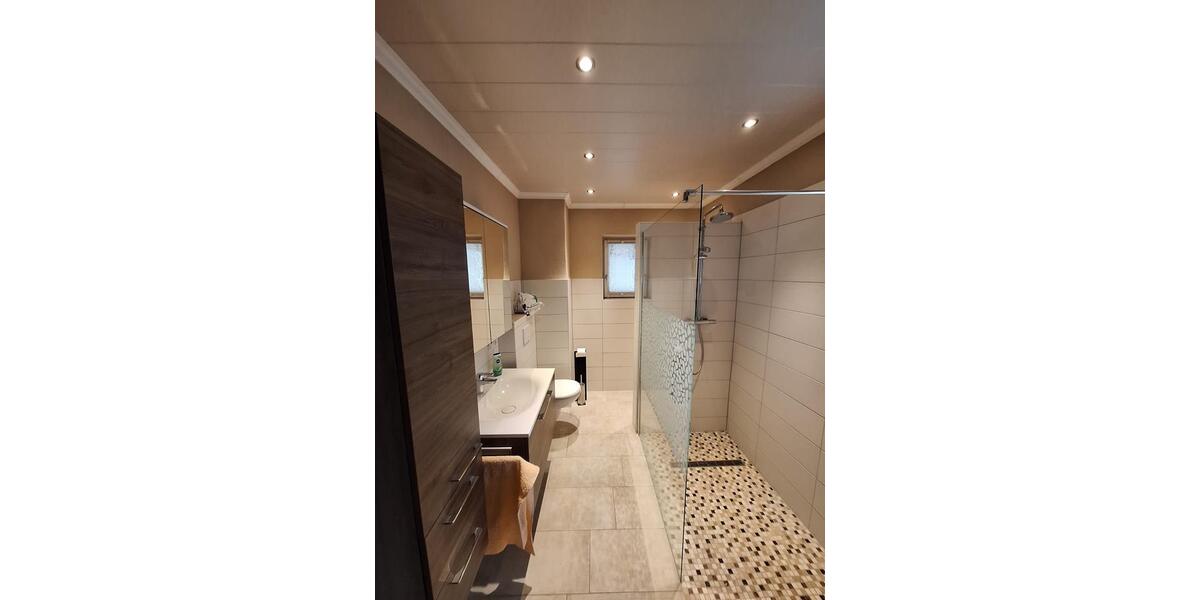 Etagenwohnung Eging am See - 4 Zimmer, 120 m&sup2;, 840&euro; | Angebot:25546052