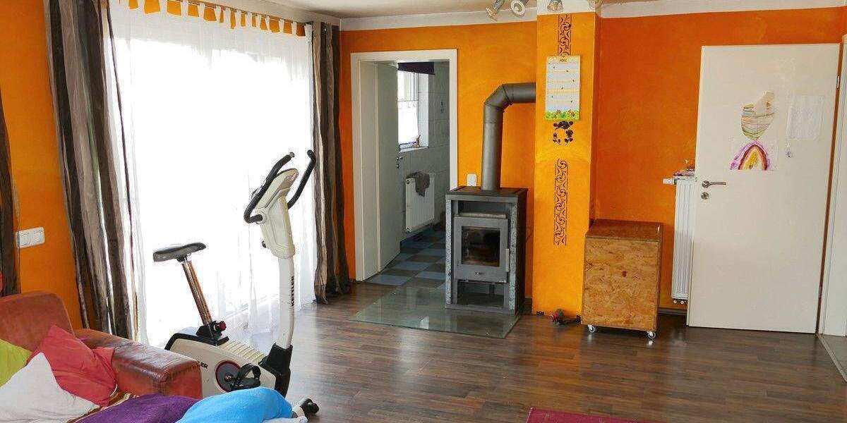 Einfamilienhaus Bad Griesbach i. Rottal Singham - 7 Zimmer, 180 m&sup2;, 340.000&euro; | Angebot:25661354