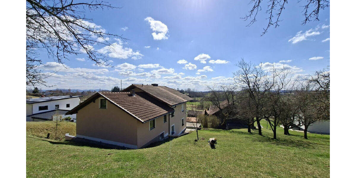 Mehrfamilienhaus, Wohnhaus Perlesreut - 7 Zimmer, 157 m&sup2;, 449.000&euro; | Angebot:25801618