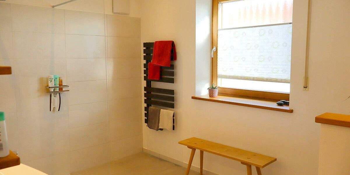Einfamilienhaus Rotthalmünster - 1 Zimmer, 360 m&sup2;, 795.000&euro; | Angebot:25661368