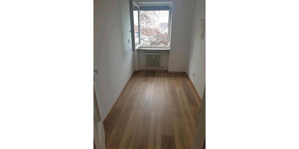 Etagenwohnung Neukirchen vorm Wald - 2 Zimmer, 55 m&sup2;, 200.000&euro; | Angebot:25918925
