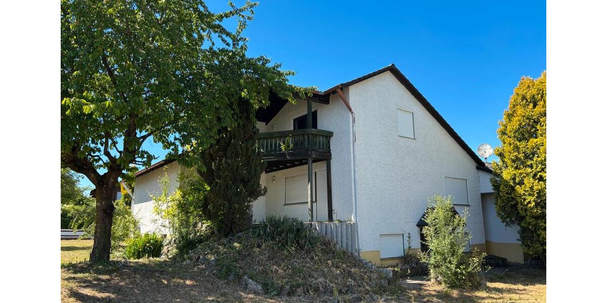 Einfamilienhaus Künzing - 8 Zimmer, 220 m&sup2;, 259.000&euro; | Angebot:26772176