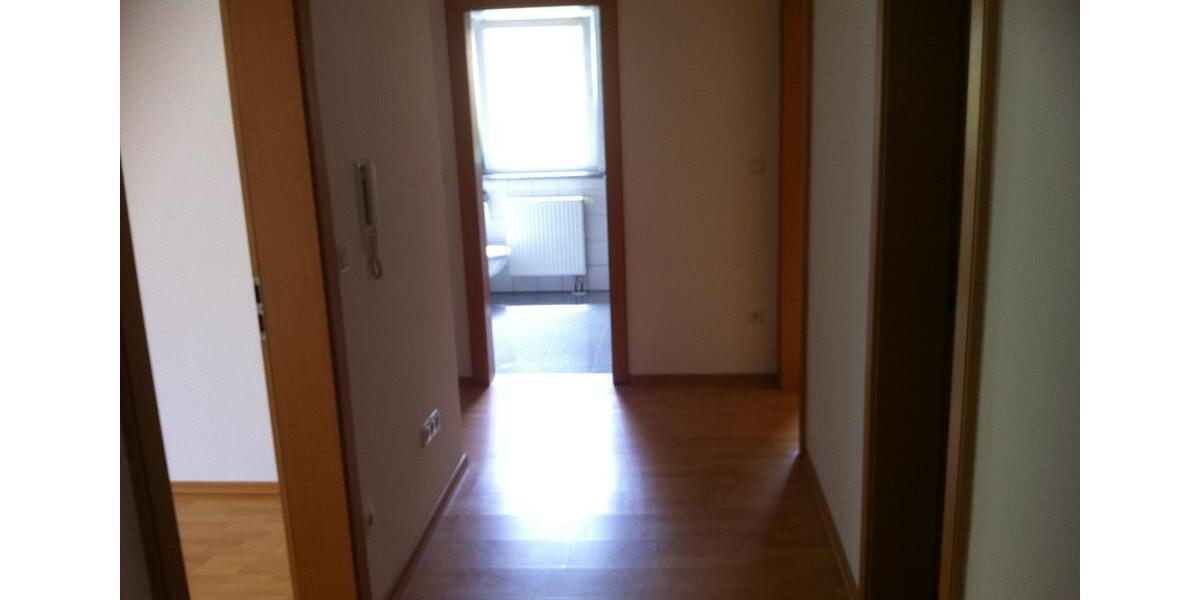 Erdgeschoßwohnung Hauzenberg - 2 Zimmer, 67 m&sup2;, 220.000&euro; | Angebot:24619288