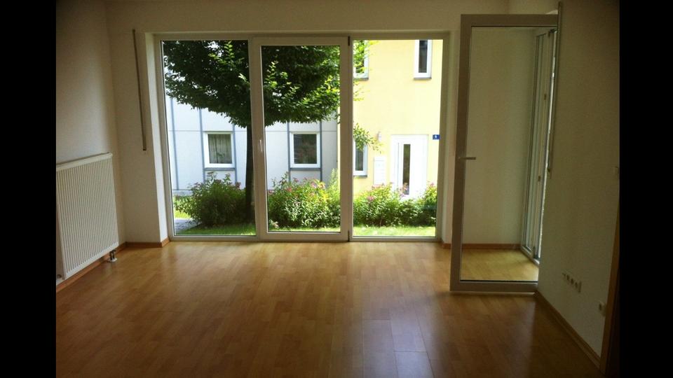 Erdgeschoßwohnung Hauzenberg - 2 Zimmer, 67 m&sup2;, 220.000&euro; | Angebot:24619288