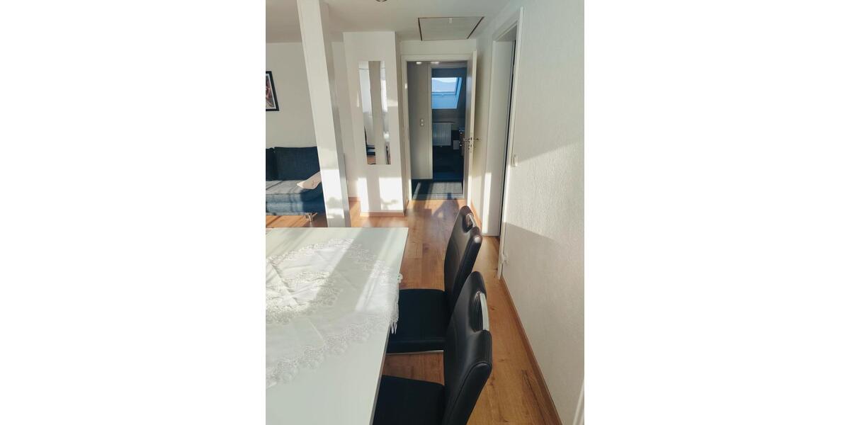 Dachgeschoßwohnung Pocking - 2 Zimmer, 80 m&sup2;, 980&euro; | Angebot:25812660