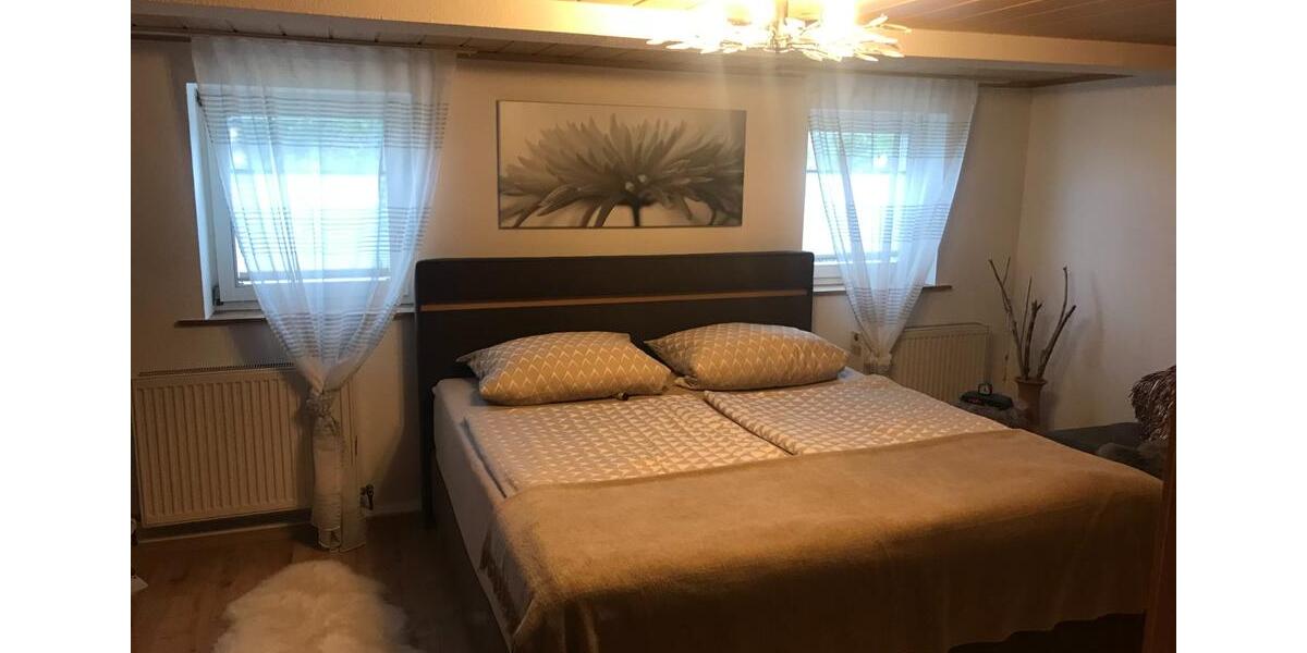 Etagenwohnung Vilshofen an der Donau - 5 Zimmer, 110 m&sup2;, 700&euro; | Angebot:25293618