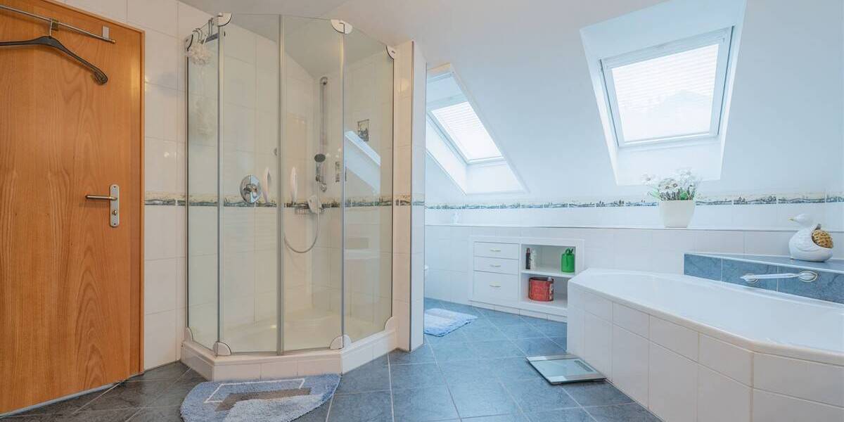 Einfamilienhaus Passau / Neustift Heining - 7 Zimmer, 217 m&sup2;, 595.000&euro; | Angebot:26778843