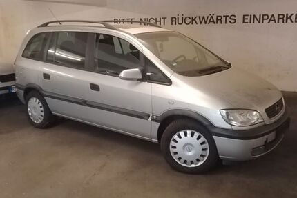 Opel Zafira 227.000 km 800 &euro; Vilshofen an der Donau 94474