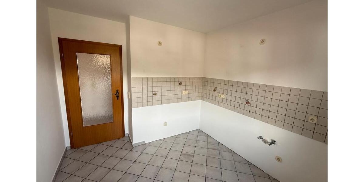 Etagenwohnung Schöllnach - 3 Zimmer, 72 m&sup2;, 650&euro; | Angebot:25546040