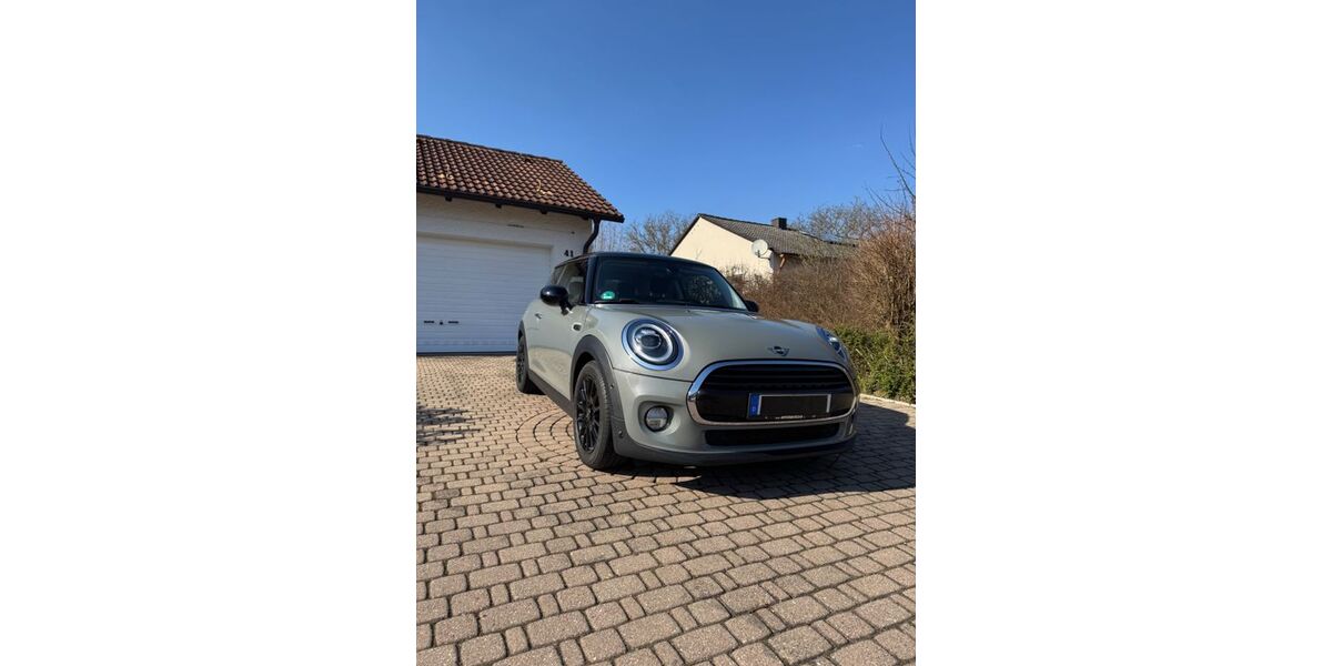 Mini Cooper 83.000 km 14.300 &euro; Kirchham 94148