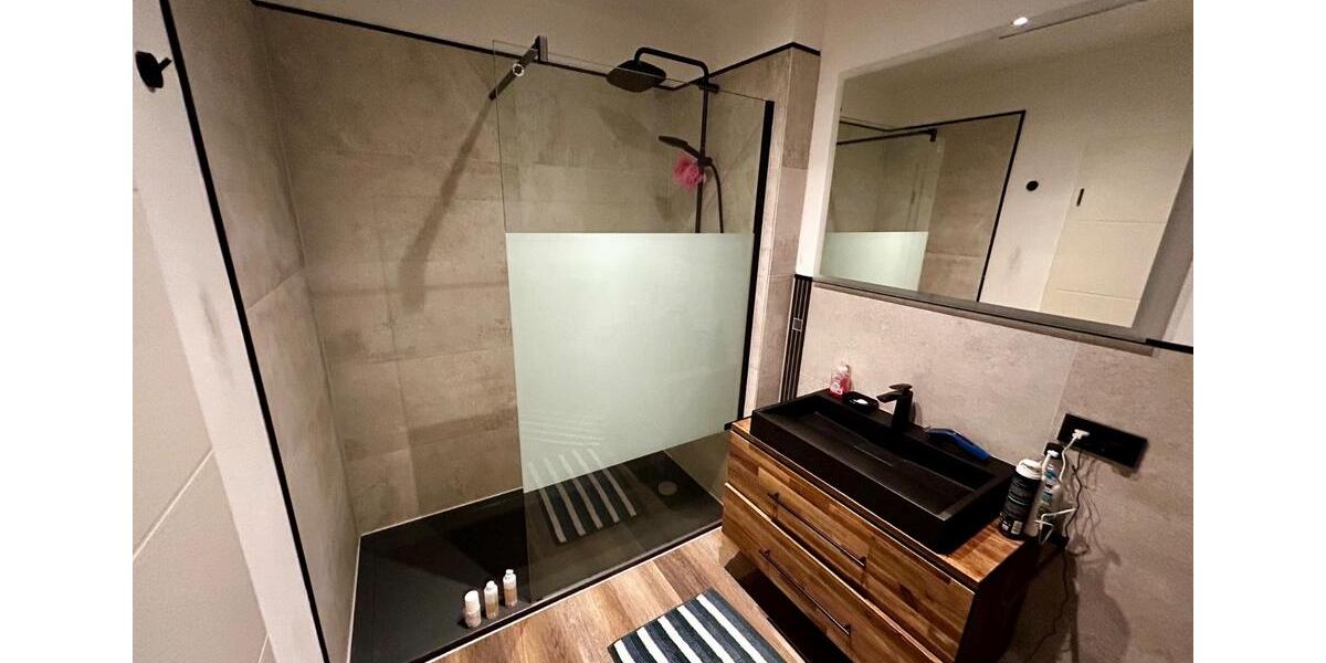 Einfamilienhaus Hauzenberg - 7 Zimmer, 240 m&sup2;, 585.000&euro; | Angebot:26044925