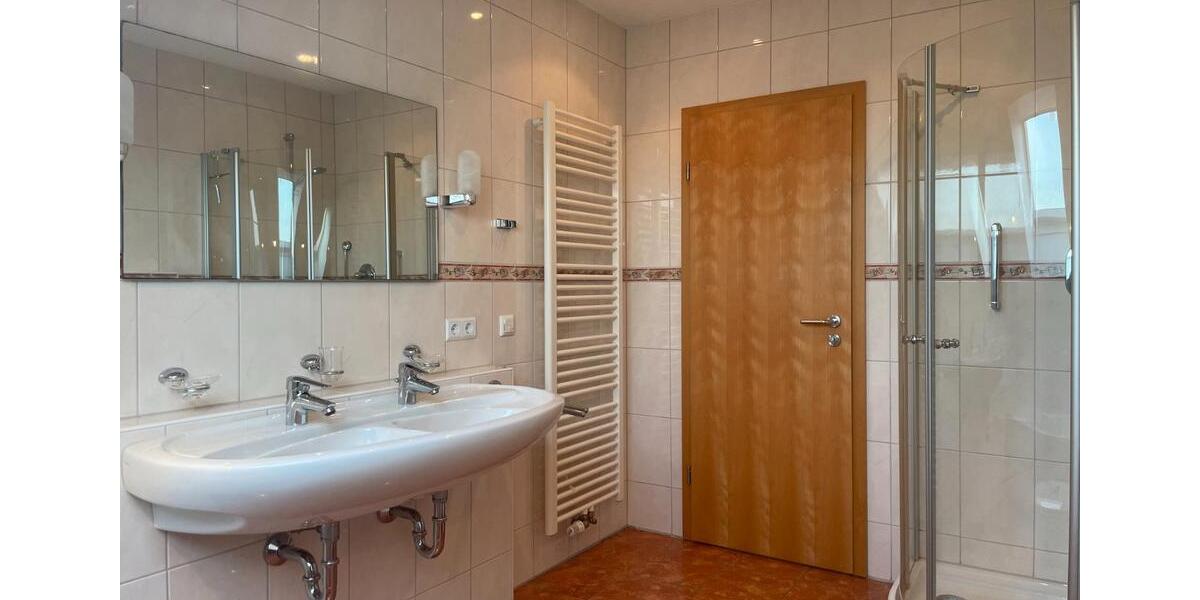 Dachgeschoßwohnung Passau Auerbach - 4 Zimmer, 85 m&sup2;, 700&euro; | Angebot:27622510
