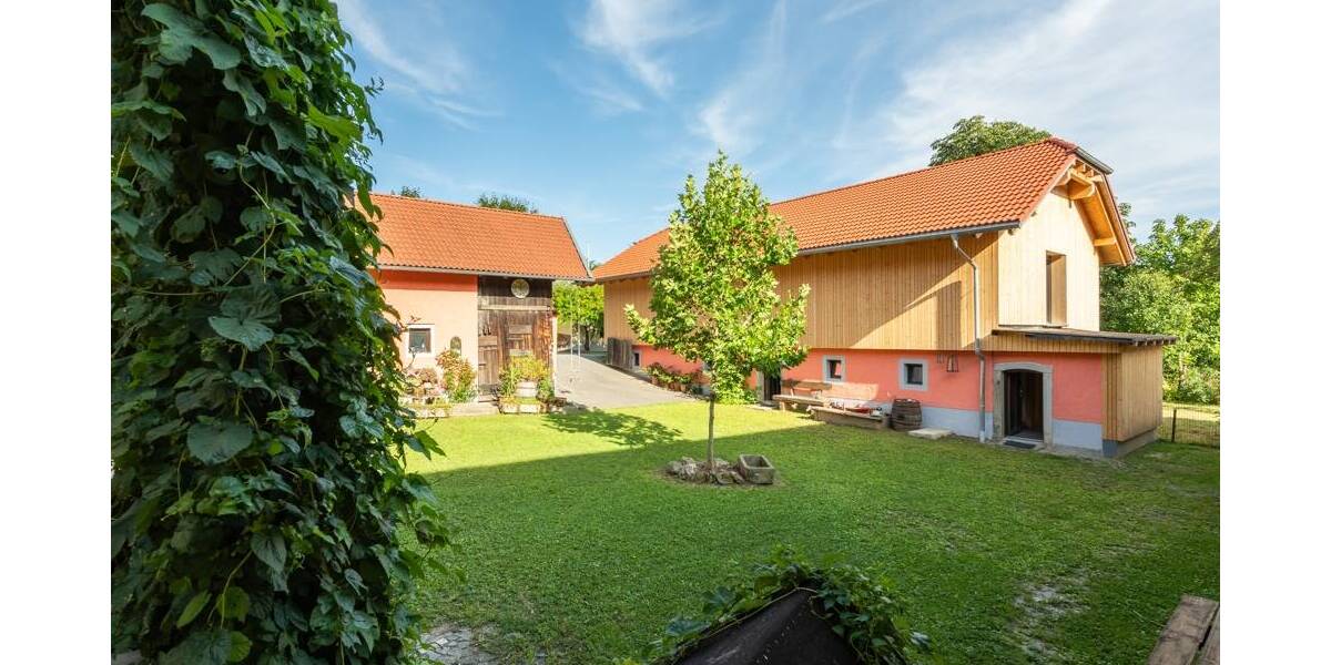 Einfamilienhaus Windorf Otterskirchen - 8 Zimmer, 360 m&sup2;, 1.600.000&euro; | Angebot:25803032