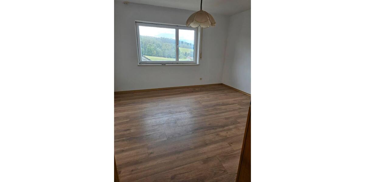 Einfamilienhaus Fürstenstein - 4 Zimmer, 110 m&sup2;, 890&euro; | Angebot:25350185
