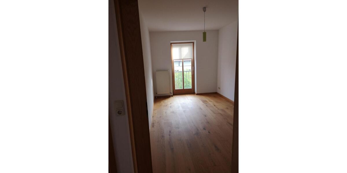 Doppelhaushälfte Neuburg am Inn - 6 Zimmer, 153 m&sup2;, 439.000&euro; | Angebot:26803042