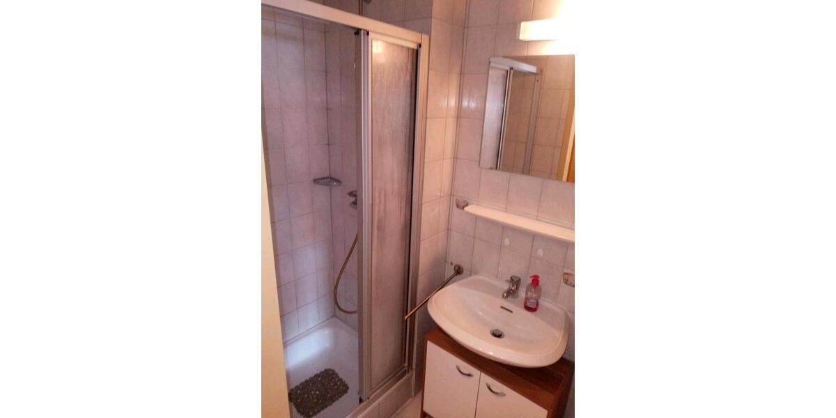 Dachgeschoßwohnung Bad Griesbach im Rottal - 1 Zimmer, 22 m&sup2;, 275&euro; | Angebot:25752213