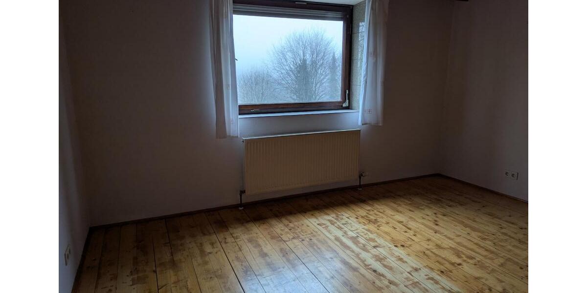 Erdgeschoßwohnung Vilshofen an der Donau - 4.5 Zimmer, 114 m&sup2;, 1.020&euro; | Angebot:23830238