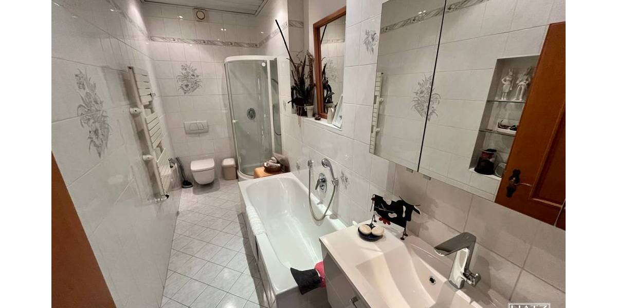 Etagenwohnung Passau Hacklberg - 3 Zimmer, 112 m&sup2;, 850&euro; | Angebot:26435573