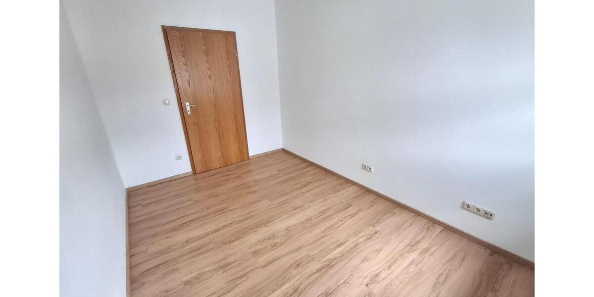 Etagenwohnung Rotthalmünster - 3 Zimmer, 81 m&sup2;, 690&euro; | Angebot:25022794