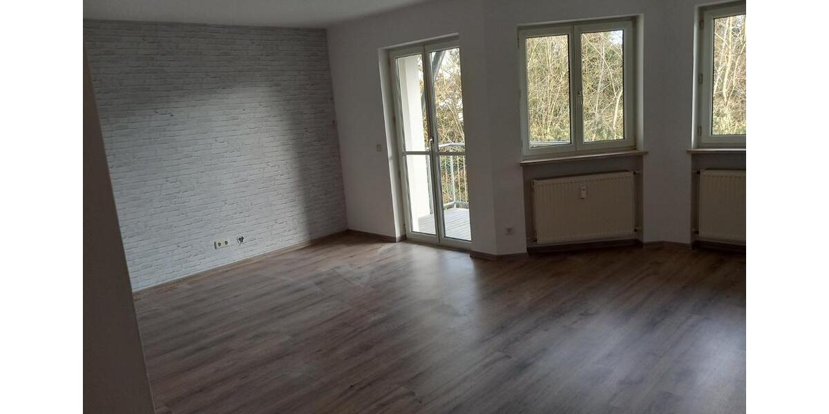 Etagenwohnung Büchlberg - 3 Zimmer, 79 m&sup2;, 610&euro; | Angebot:25261196
