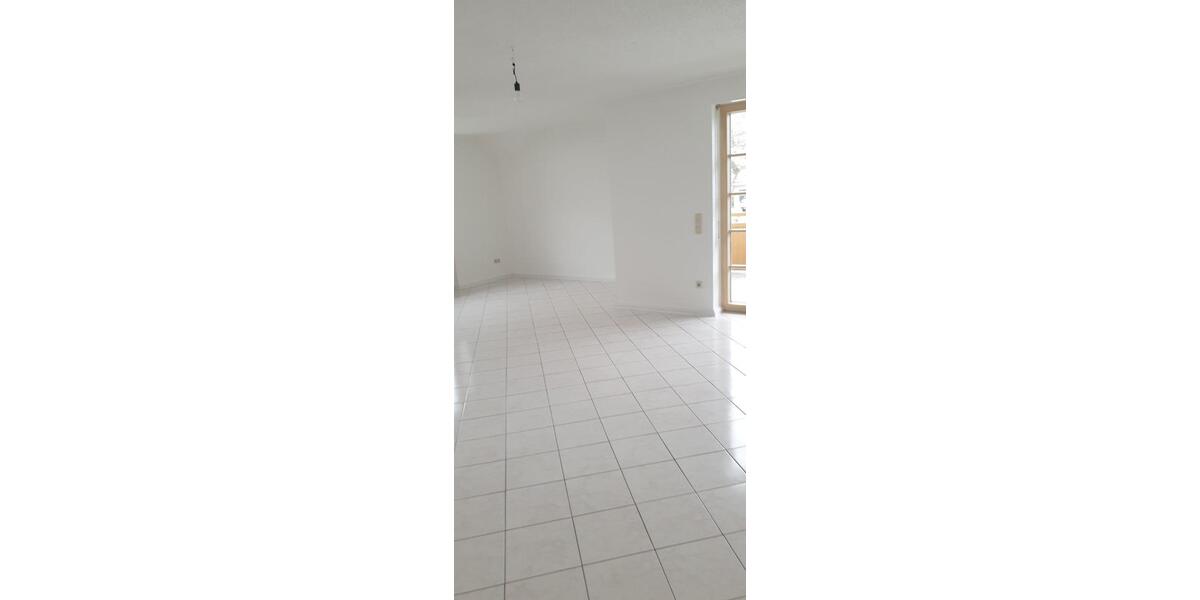 Etagenwohnung Passau Auerbach - 4 Zimmer, 175 m&sup2;, 980&euro; | Angebot:25724339